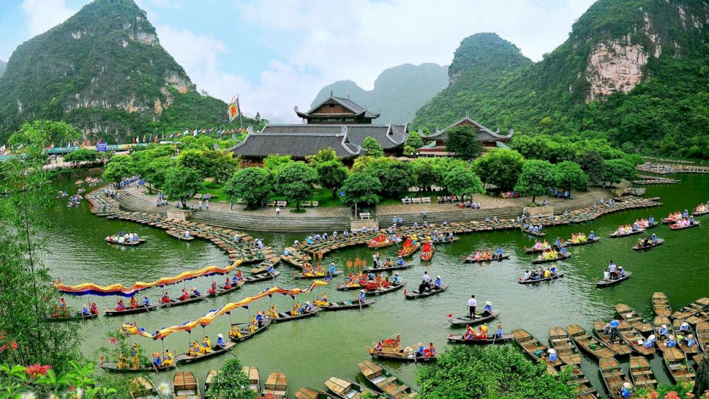 Tràng An nằm ở phía bắc thành phố Ninh Bình